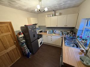 Photo 11- click for photo gallery